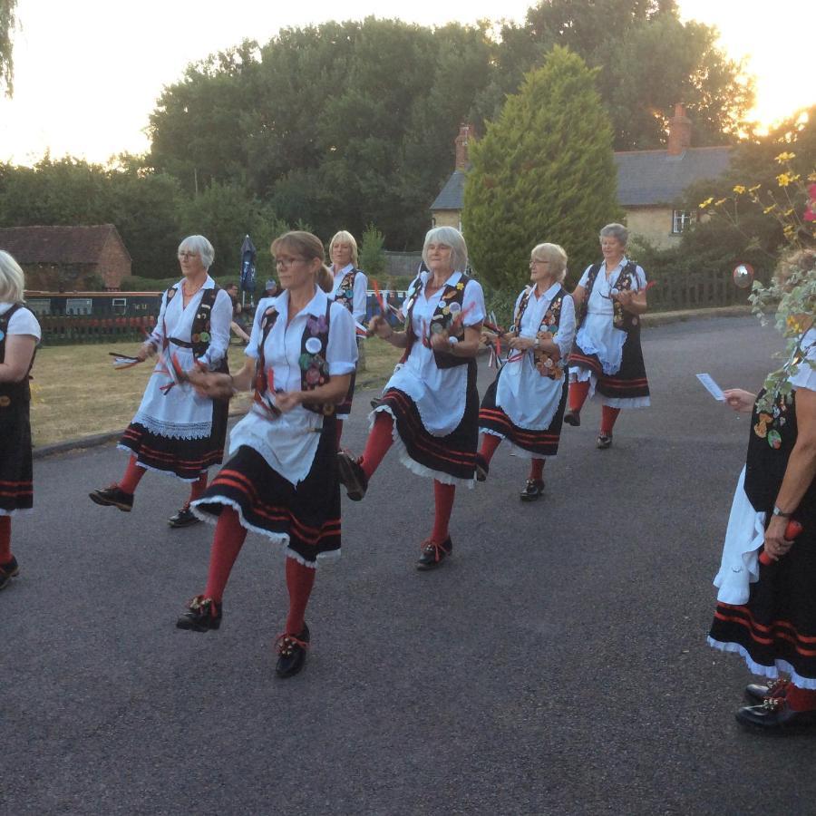 The Highwayman Hotel Kidlington Eksteriør bilde