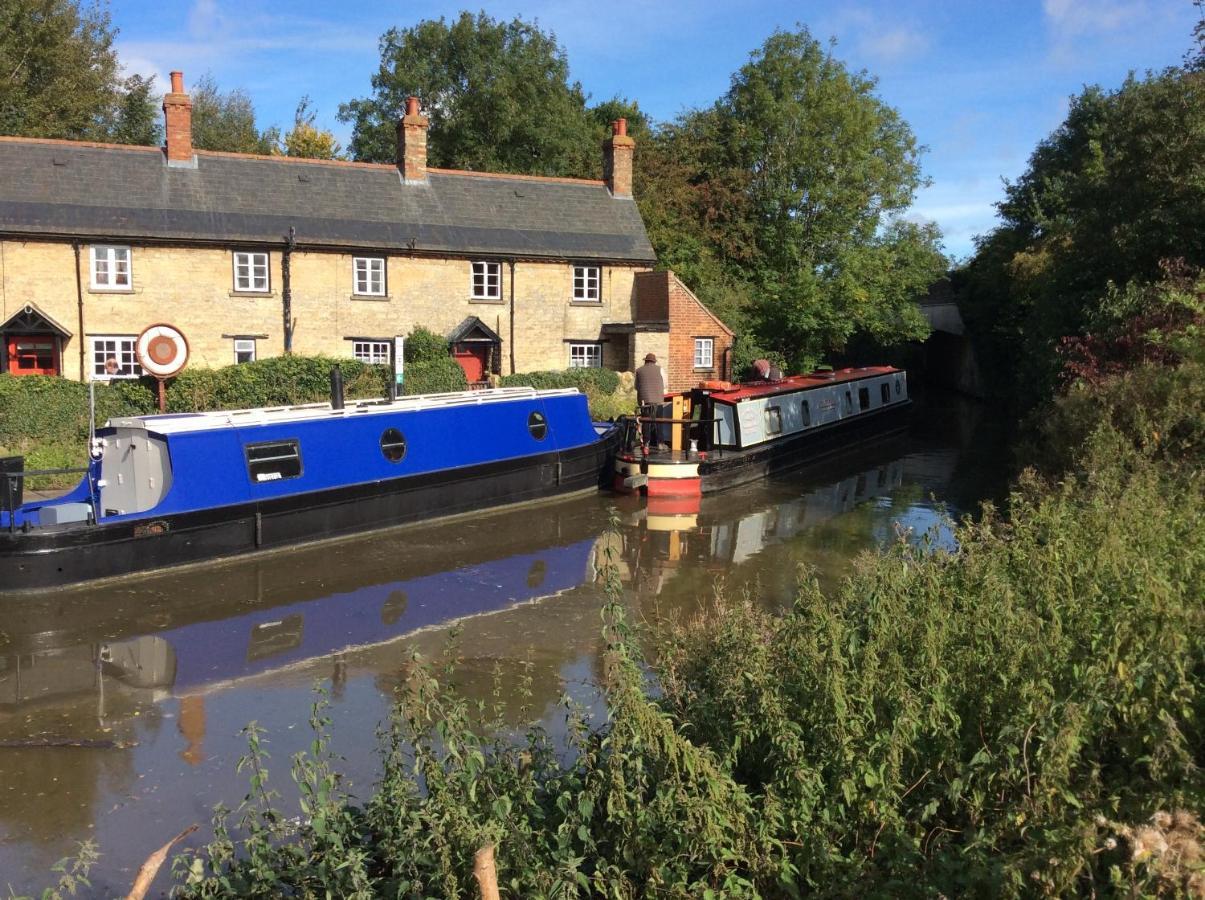 The Highwayman Hotel Kidlington Eksteriør bilde