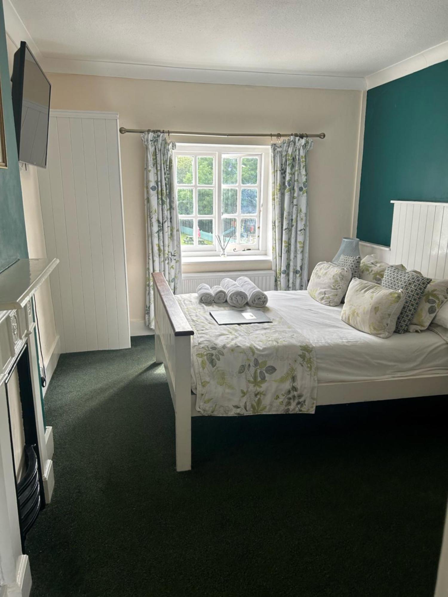 The Highwayman Hotel Kidlington Eksteriør bilde