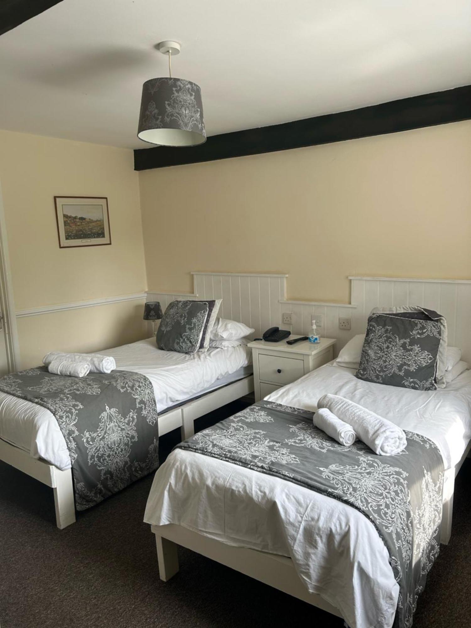 The Highwayman Hotel Kidlington Eksteriør bilde