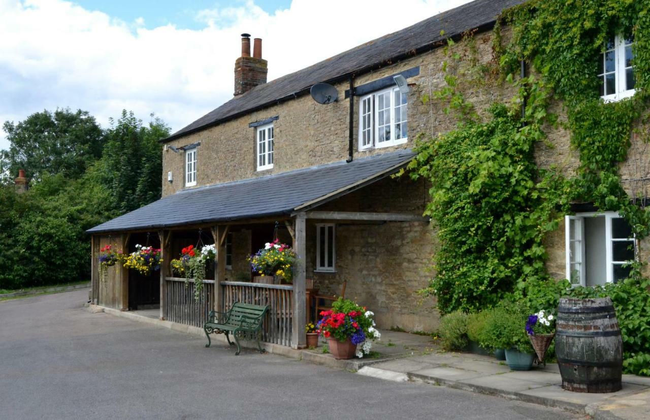 The Highwayman Hotel Kidlington Eksteriør bilde